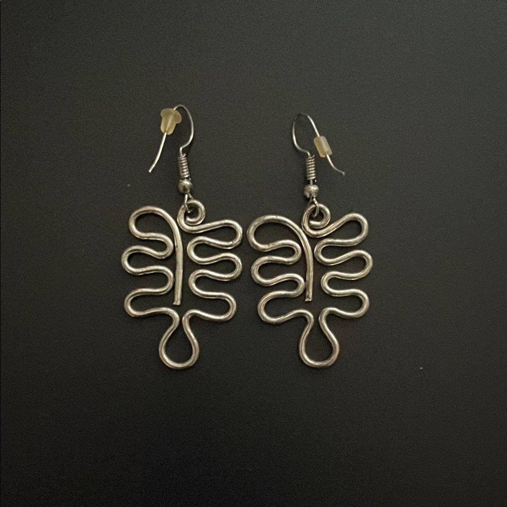 Elegant Silver Leaf Earrings